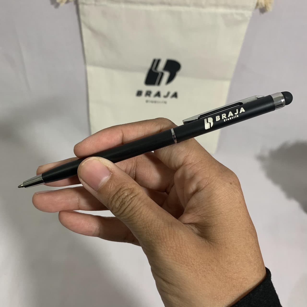 pulpen 1 - apa itu seminar kit