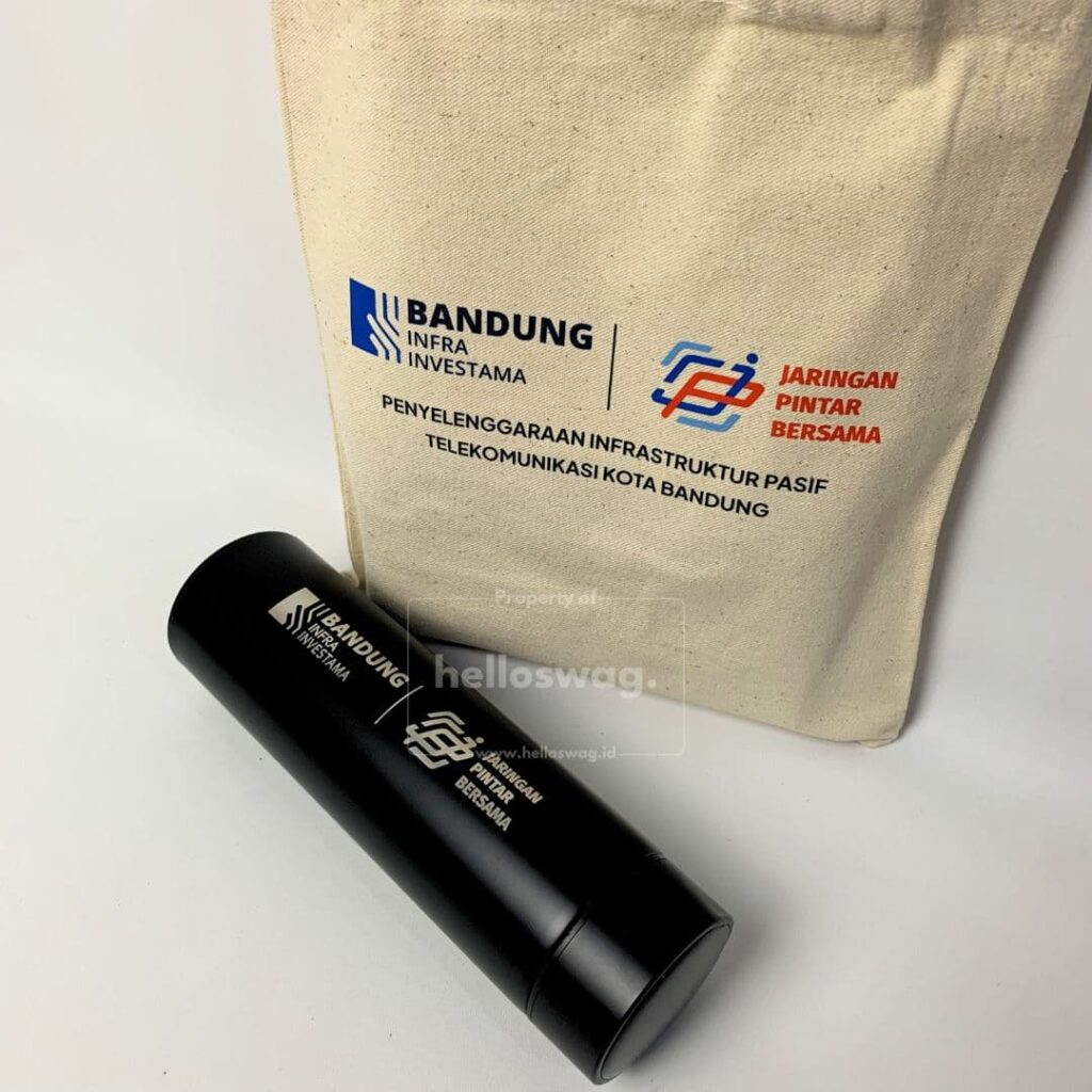 Seminar Kit Untuk Souvenir Berisi Tas Totebag dan Tumbler Stainless Dapat Custom Logo 4