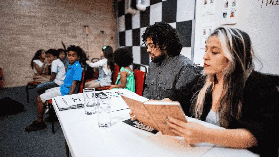 Contoh Teks MC Lomba Cerdas Cermat