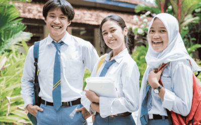 Contoh Teks MC Wisuda SMA dan Templatenya