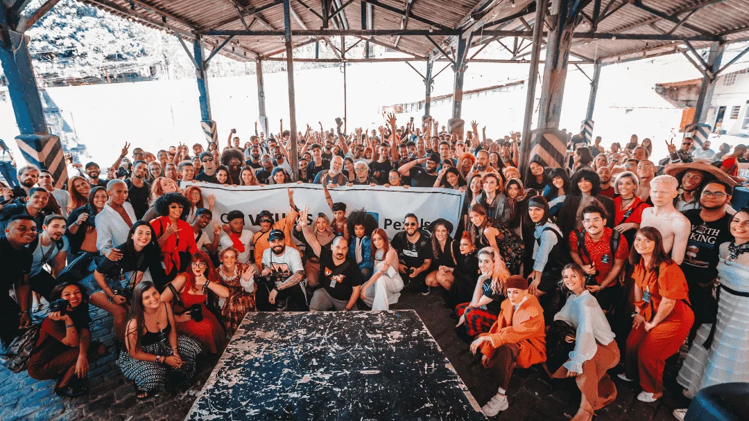 gathering helloswag canva